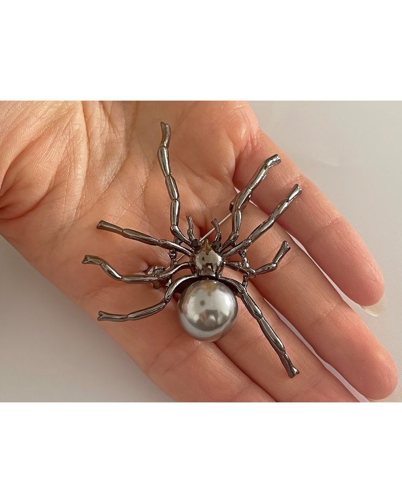 Silber-Brosche "Spinne"